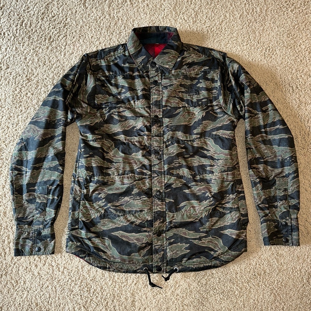 The North Face Reversible Flannel / Windbreaker